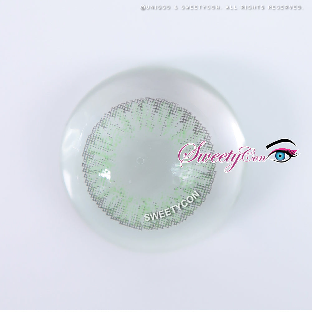 Sweety Emerald colored contacts